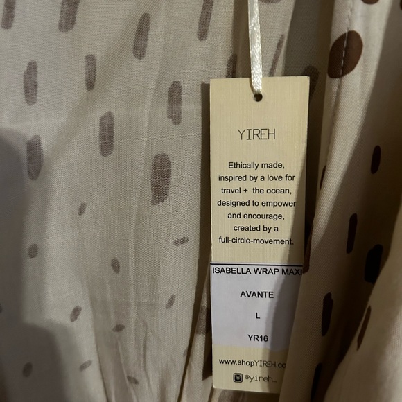 YIREH Isabella Wrap Dress in size large Avante print maxi length New with tags - Picture 4 of 7